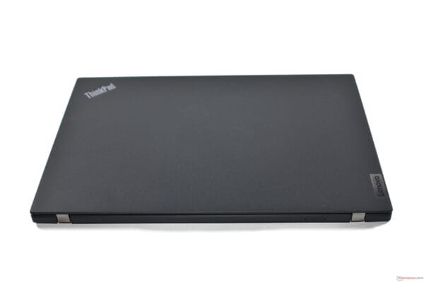 Lenovo Thinkpad T14S Gen 2 - Image 2